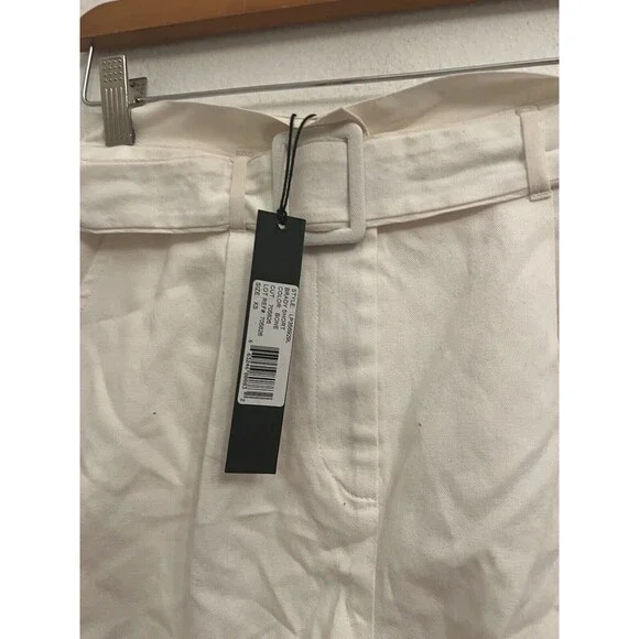 NWT ELIZABETH AND JAMES WHITE SHORTS SIZE XS (L2) - Picture 3 of 5